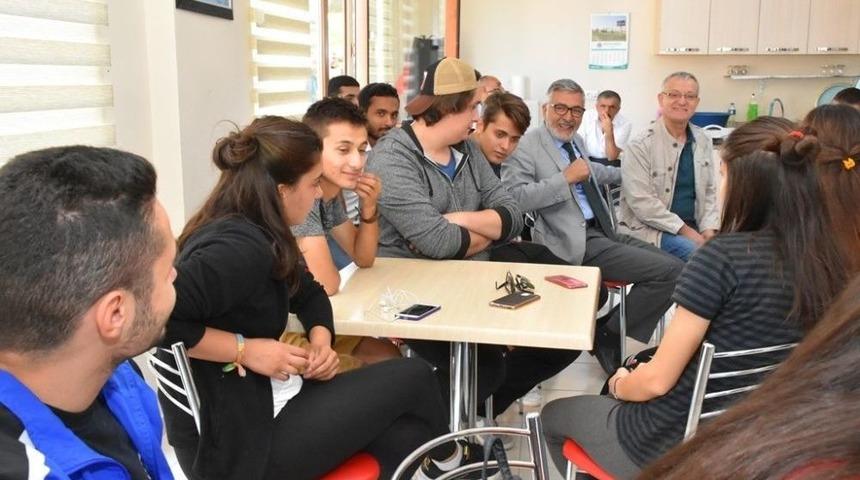 Avcılar Havacılık Topluluğu Başkan Bozkurt&rsquo;u Ziyaret Etti