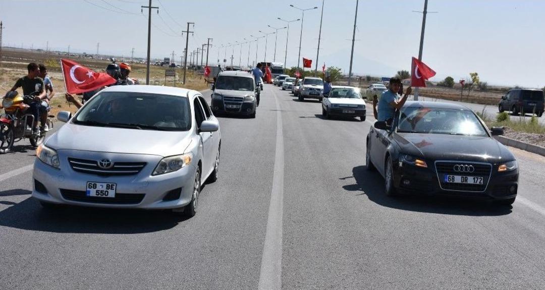 Sultanhanı İl&ccedil;e Olmayı Kutluyor