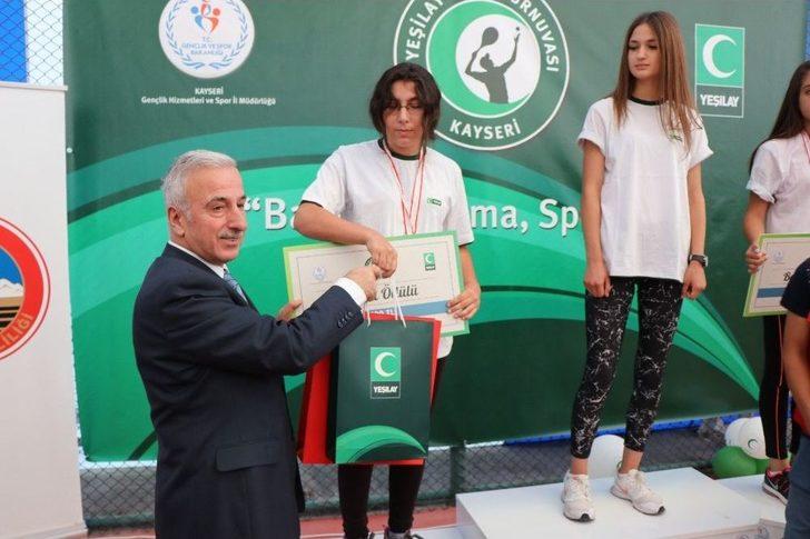 Yeşilay Tenis Turnuvası Sona Erdi G1