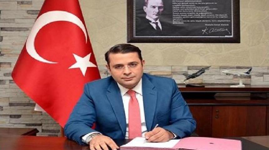 Kayseri'nin Pınarbaşı Il&ccedil;esi Eski Kaymakamı Ihra&ccedil; Edildi