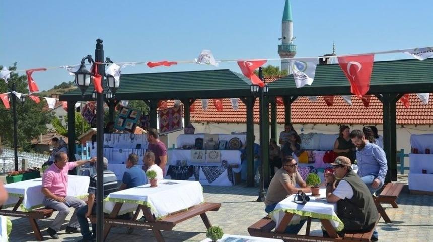 Elmalı Yurtdışından Gelen Misafirlerini Ağırladı