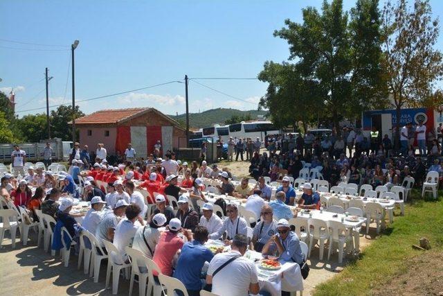 Elmalı Yurtdışından Gelen Misafirlerini Ağırladı