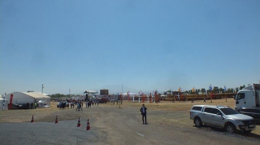 Malazgirt Zaferi&rsquo;nin 946&rsquo;ıncı Yıld&ouml;n&uuml;m&uuml; Etkinlikleri Başladı