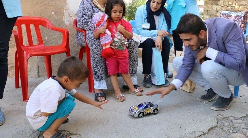 Mardinmasa &Ccedil;ocukların Y&uuml;z&uuml;n&uuml; G&uuml;ld&uuml;rmeye Devam Ediyor