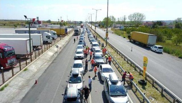 Kapıkule'de Gurbetçilerin Dönüş Kuyruğu