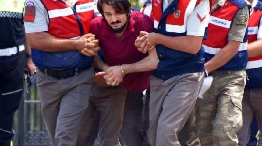 Mahkeme Başkanından Darbeci Y&uuml;zbaşıya; 'size 'ne Ayaksınız' Diye Soran Olmadı Mı?'