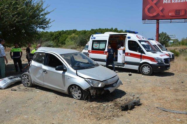 Dalaman’da Otomobil Şarampole Devrildi; 6 Yaralı