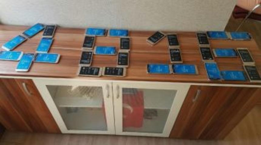 Şanlıurfa&rsquo;da 30 Adet Ka&ccedil;ak Telefon Ele Ge&ccedil;irildi