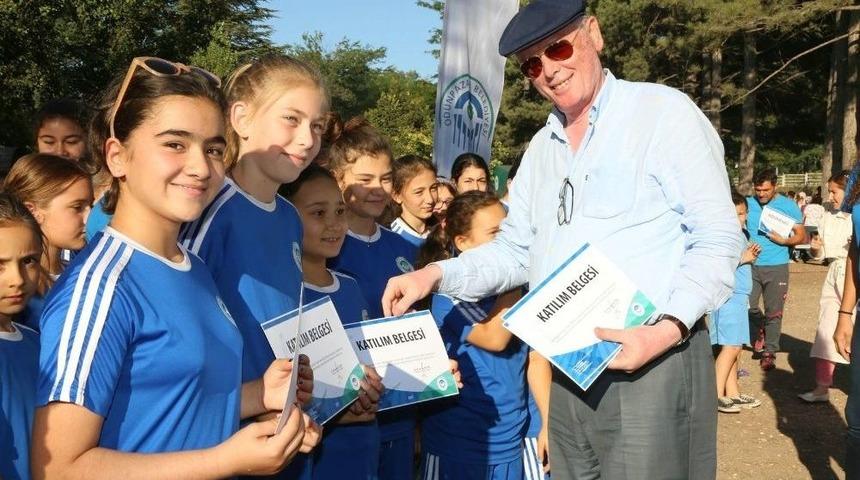 Odunpazarı&rsquo;nda 400 Gen&ccedil; Sporcu Yaz Okulunu Tamamladı