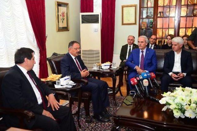 Bakan Özhaseki: Senede, 500 Bin Bağımsız Birimi Yenilemeyi Planlıyoruz