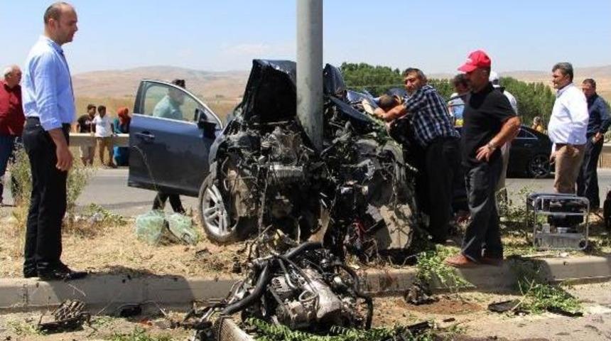 Dekanın &Ouml;ld&uuml;ğ&uuml; Kazayla Ilişkin G&ouml;r&uuml;nt&uuml;ler Ortaya &Ccedil;ıktı