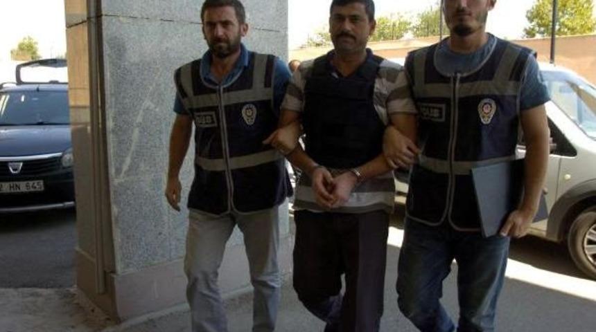 Eski Eşinin Evindeki 2 Kişiyi &Ouml;ld&uuml;rd&uuml;, 50 Yıl Hapis Cezası Aldı