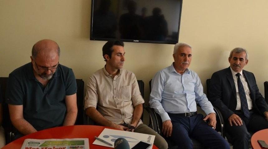 Malatya&rsquo;da Gazetecilik Mesleğinin Akademik D&uuml;zeye Taşınması &Ccedil;alışmaları