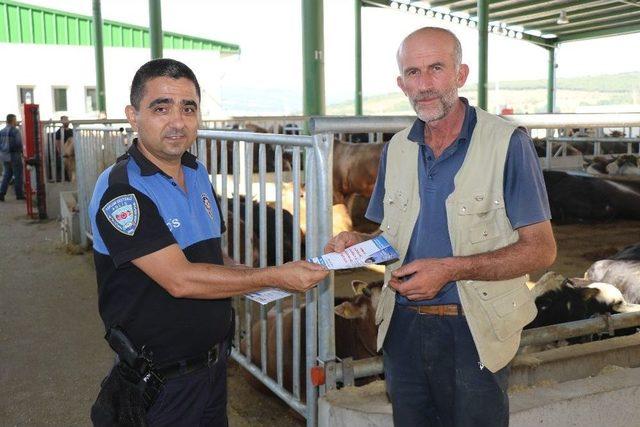 Polis Ekiplerinden Kurban Satıcılarına Dolandırıcılık Uyarısı