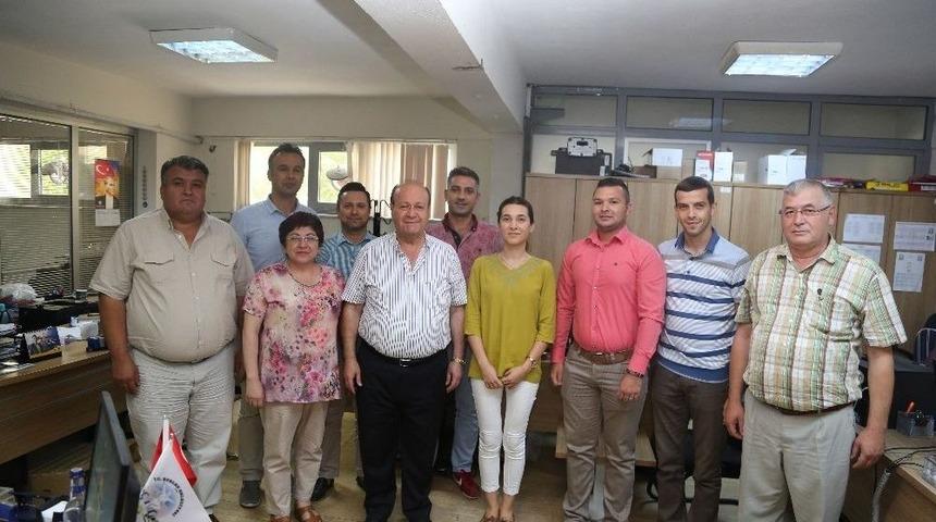 Başkan &Ouml;zakcan Personeli İle Bayramlaştı