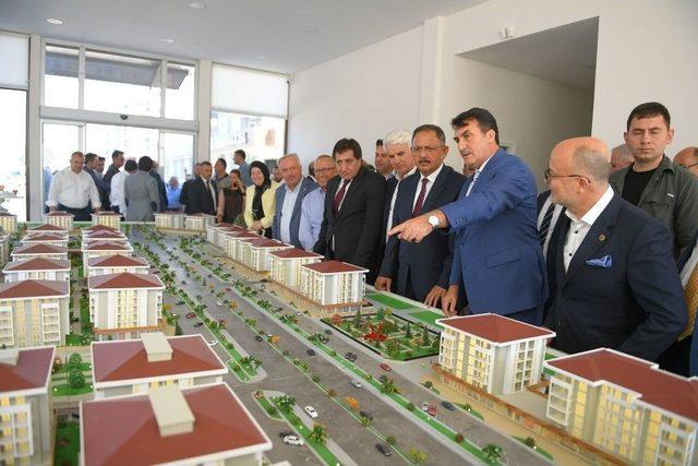 Soğanlı’da İlk Anahtarlar Çevre Bakanı Özhaseki’den