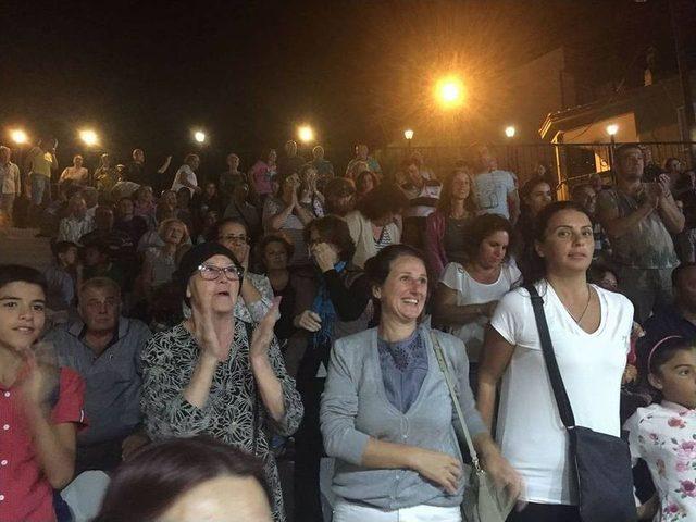 M&uuml;zikte Uluslararası İşbirliği 1