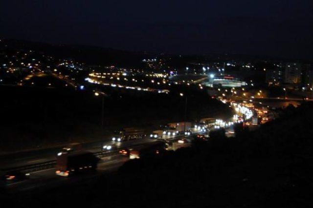 İzmit'te Bayram Trafiği Yoğunluğu (2)