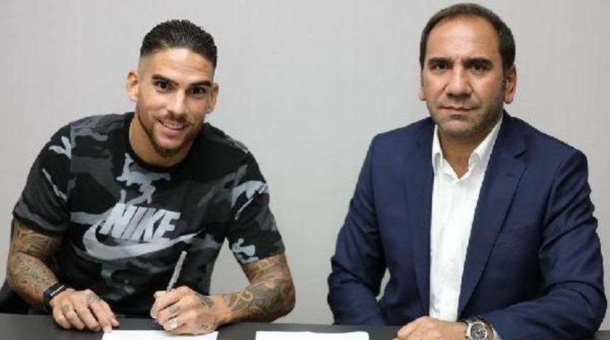 Demir Grup Sivasspor, Medjani Ile Anlaştı