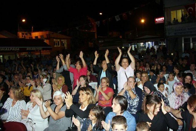 Kemalpaşalılar İlçe Olma Sevincini Tulum Ve Kemençeyle Kutladı