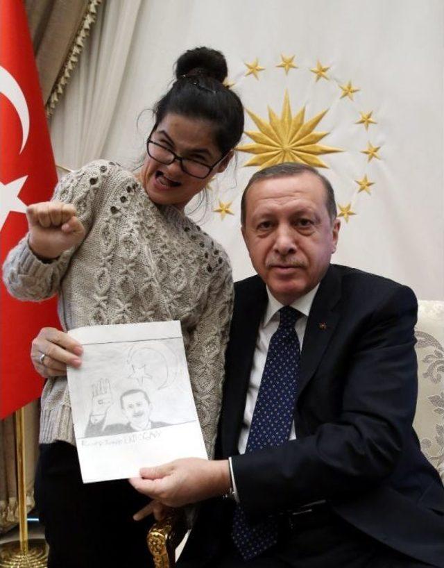 Erdoğan’ın Resmini Çizen Gülşah Bu Kez Üzdü