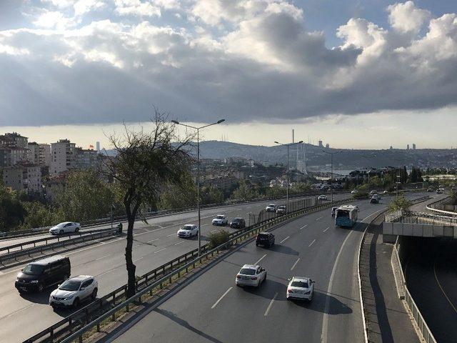 Tatilciler Gitti, İstanbul’da Yollar Boş Kaldı