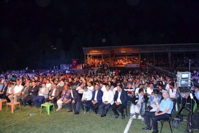 Ahlat 'avrasya Kültür Buluşması' Orhan Hakalmaz Konseriyle Son Buldu