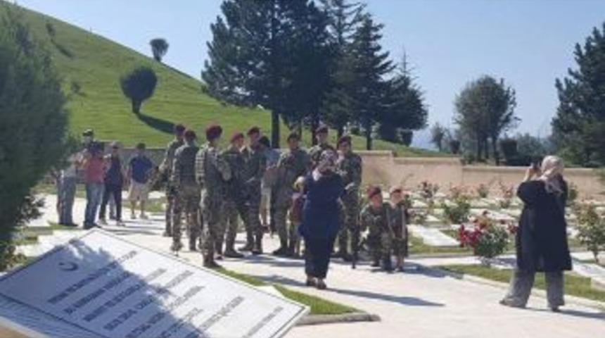 Dumlupınar Şehitliği&rsquo;nde Dizi &Ccedil;ekimi