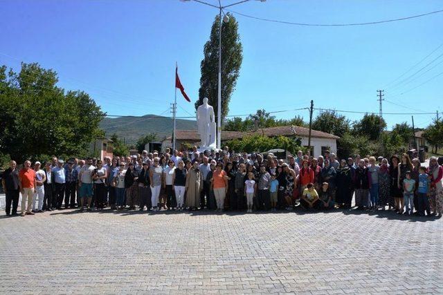 Semetli Mahallesi Atatürk Anıtı’na Kavuştu