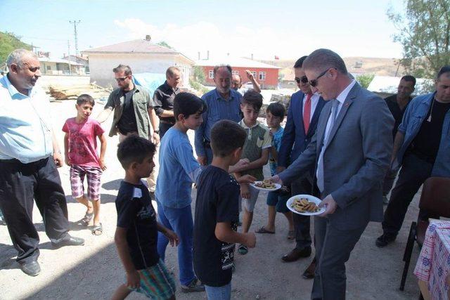 Vali Gül, Divriği Ve Kangal İlçelerinde İncelemelerde Bulundu