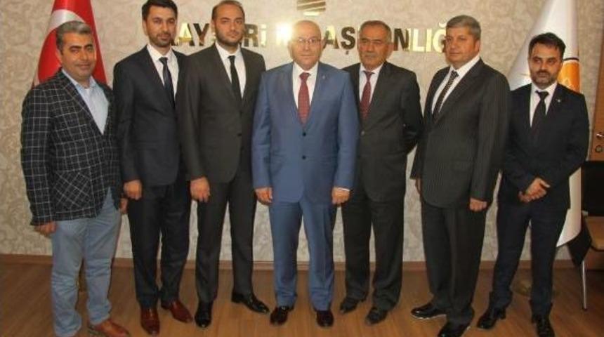 Ak Parti'nin Kayseri'deki Yeni Il&ccedil;e Başkanları  Belirlendi