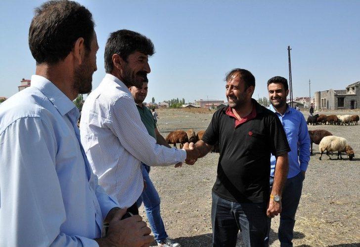 Kars’ta Kurban Pazarı Kuruldu G5