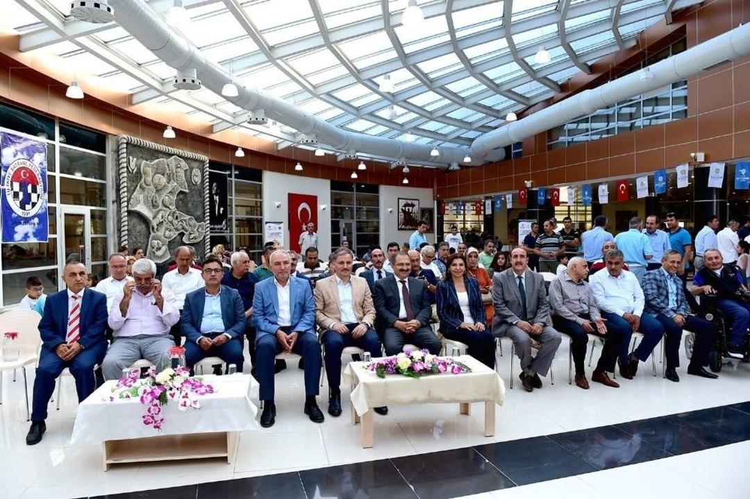 Uluslararası Altın Kayısı Satran&ccedil; Turnuvası Başladı