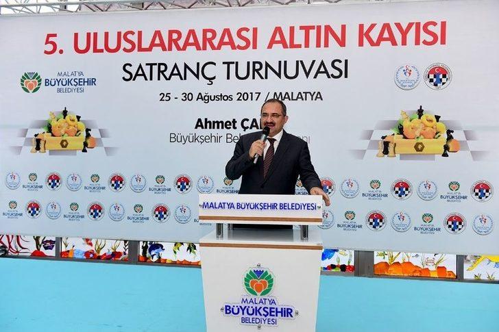 Uluslararası Altın Kayısı Satranç Turnuvası Başladı G3