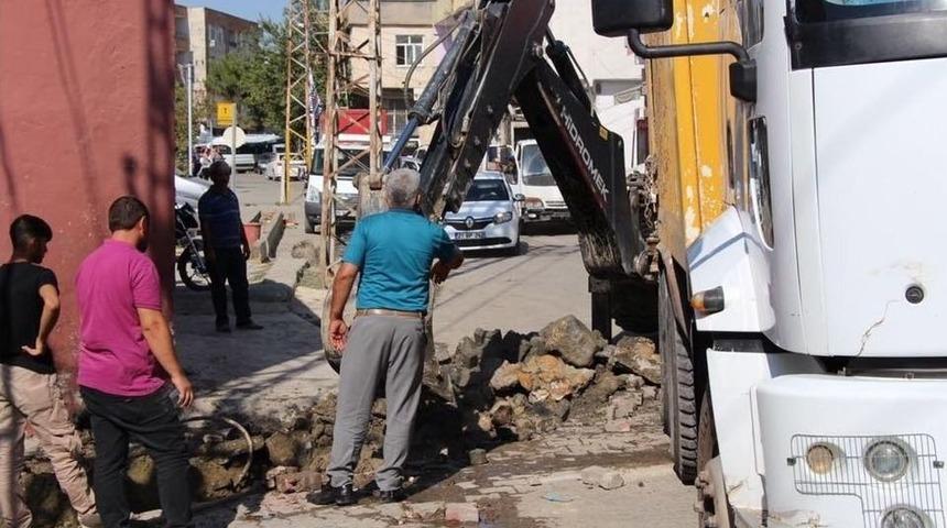 Hani’de Elektrik Telleri Yer Altına Alınıyor