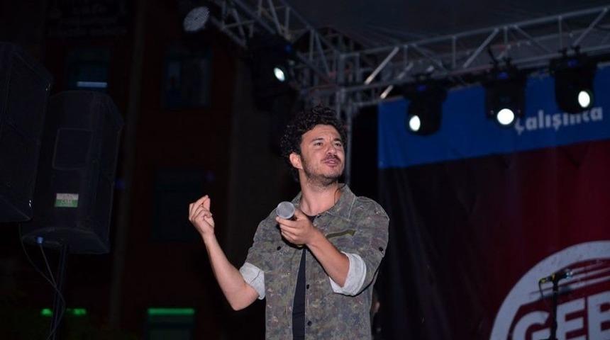 Buray, Gebzeli Sevenleriyle Buluştu