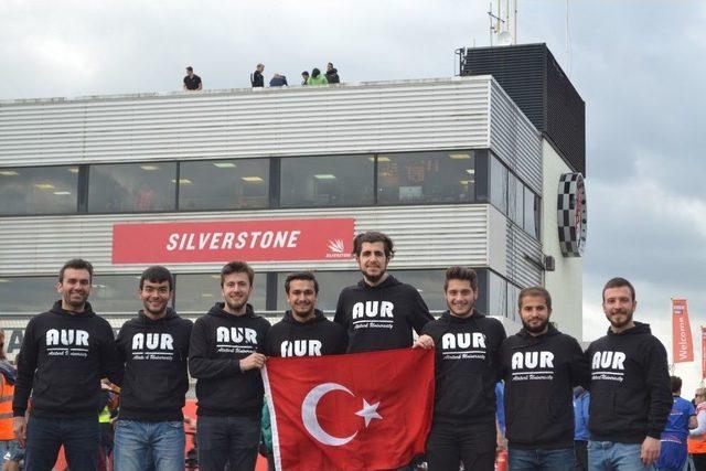 Mühendislik Fakültesi Formula Student Takımı Uluslararası Bir Başarıya İmza Attı