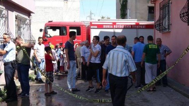 Yangında Oğlunun Öldüğünü Öğrenen Baba Sinir Krizi Geçirdi