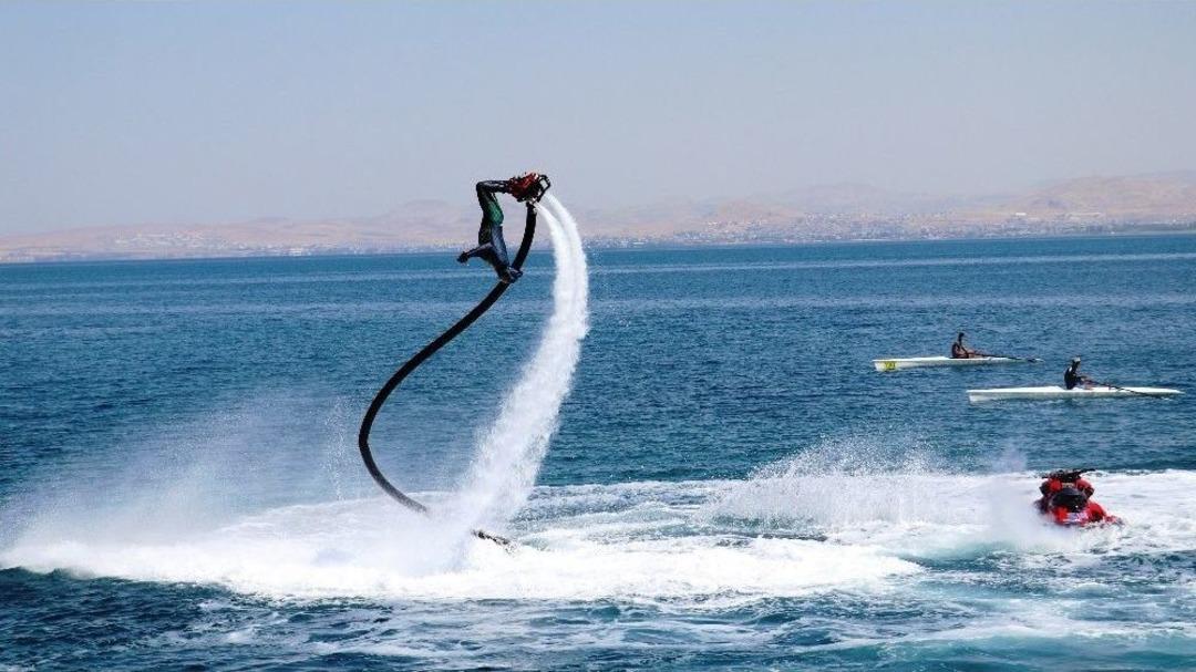 8. Van Denizi Su Sporları Festivali Başladı