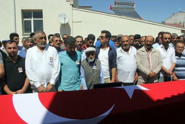 Kendi Silahının Ateş Alması Sonucu Ölen Polis Son Yolculuğuna Uğurlandı