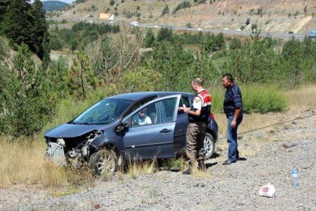 Bolu'daki 2 Kazada 8 Kişi Yaralandı