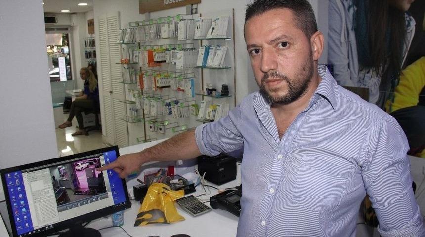 Hırsızları İhbar Edene 6 Bin Tl Değerindeki Telefonları Hibe Edecek