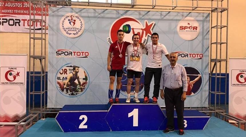 T&uuml;rkiye Şampiyonası&rsquo;na Yıldırım Damgası