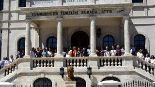 Sivas Lisesi Mezunları Okullarıyla Buluştu