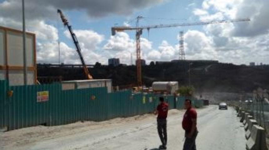 İstanbul&rsquo;da Şantiyede İş Kazası: 1 &Ouml;l&uuml;, 3 Yaralı