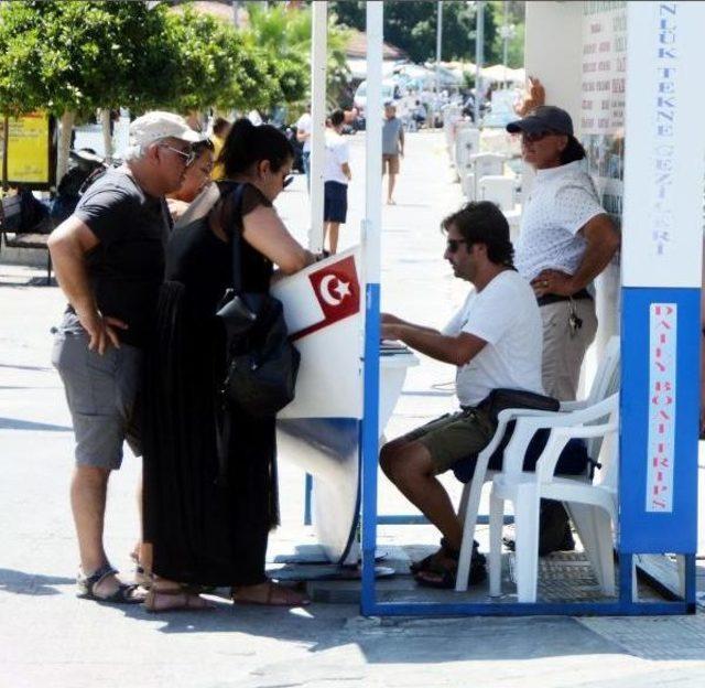 Bayram Tatiliyle Bodrumlu Esnafın Yüzü Güldü