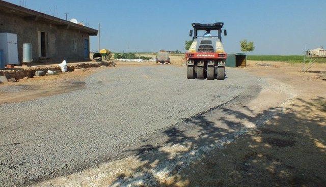 Engelli Çocukları Olan Ailenin Yolu Asfaltlandı