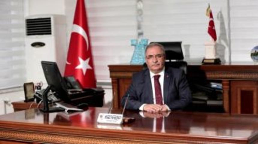 Vali Ahmet H. Nayir: Şanlı Bir Tarihin Miras&ccedil;ılarıyız