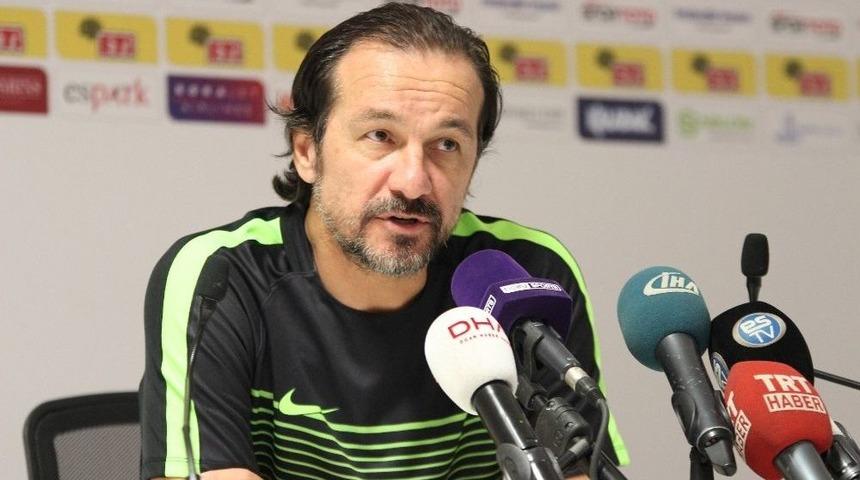 Denizlispor Puanla Tanıştı