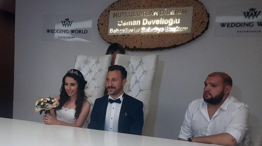 İha Ailesinin Mutlu G&uuml;n&uuml;